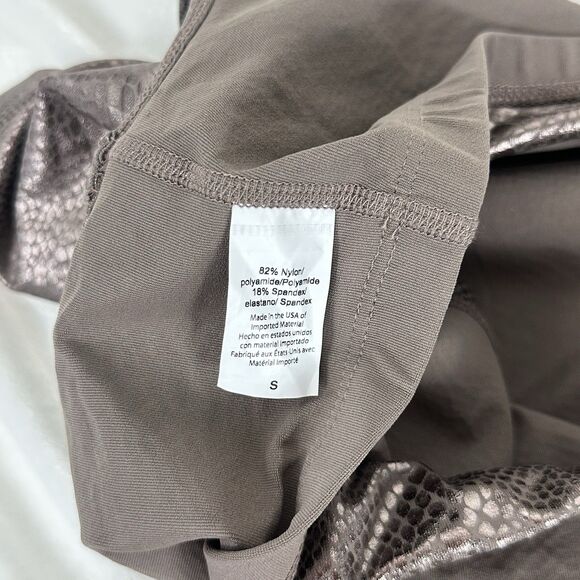 Beyond Yoga Viper Snake High Waisted 7/8 Leggings & First Class Cropped Tank s - Picture 13 of 16